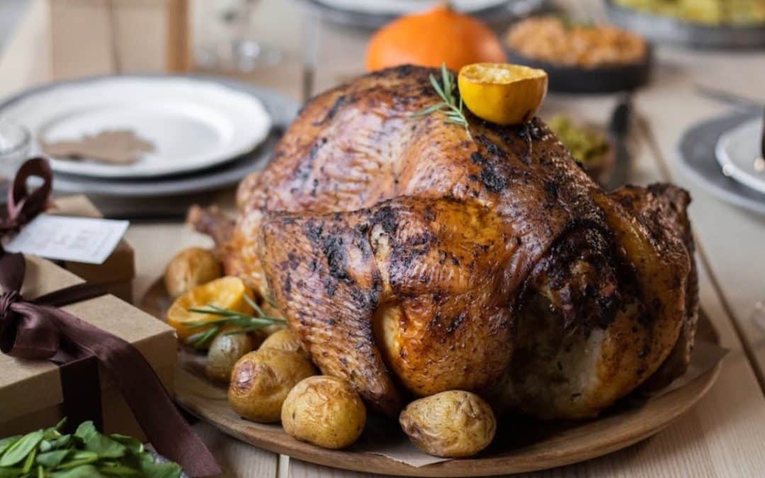 Top 10 ways to Navigating the Festive Feast ~ A Guide to Holiday Table Etiquette